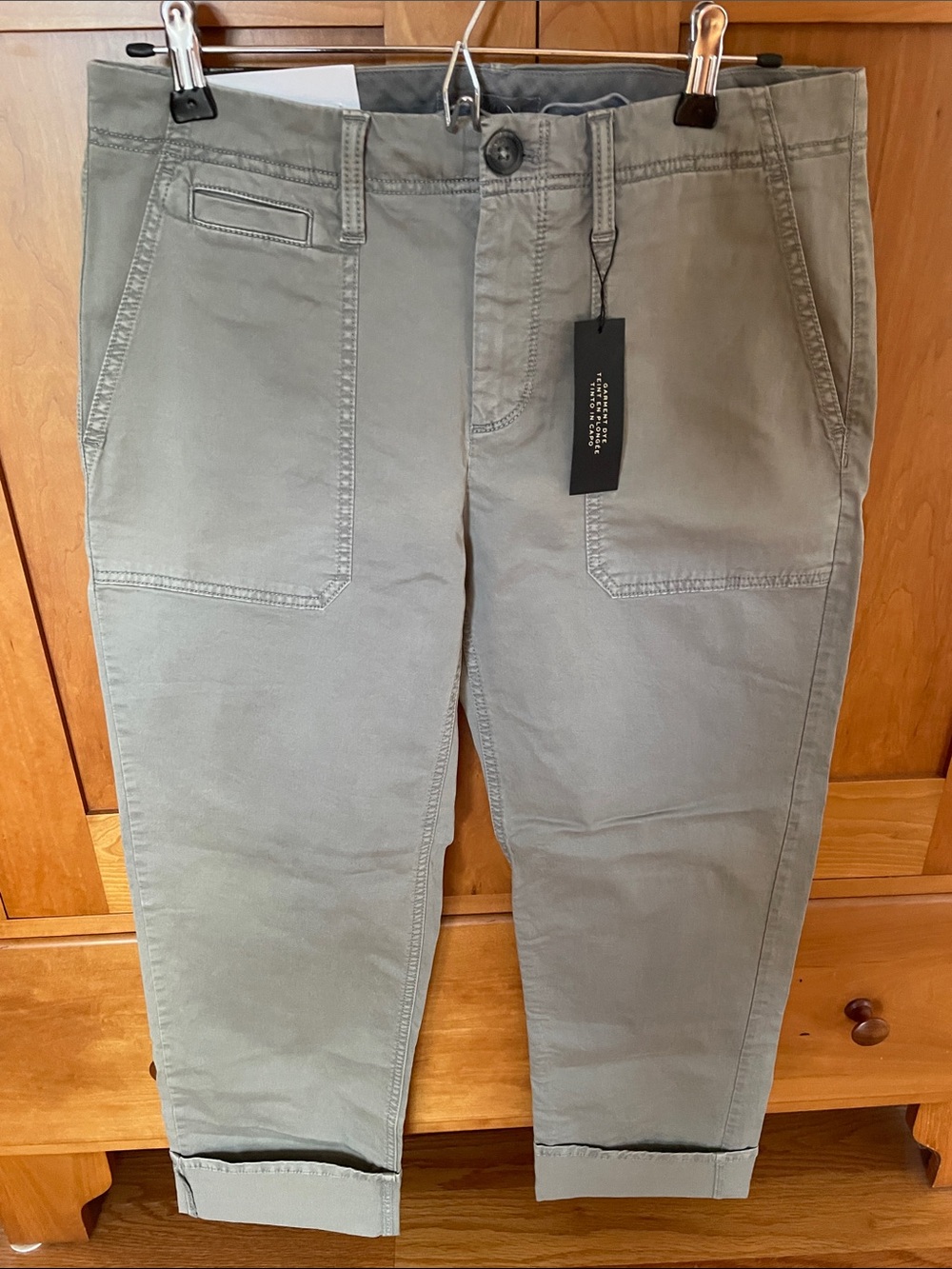 Banana Republic Men's Chino Pants in Olive Green